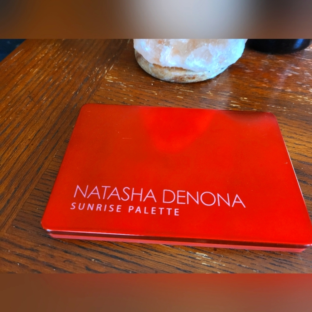 LE Natasha Denona midi Sunrise palette